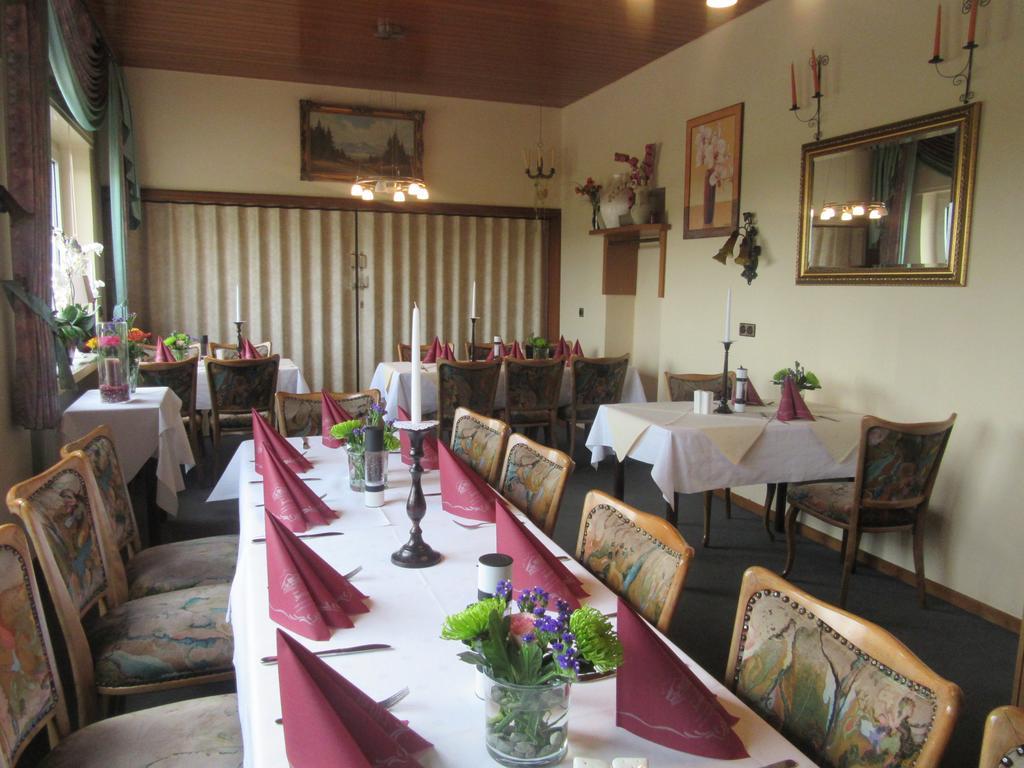 Hotel Restaurant Jonkhans Рес Экстерьер фото