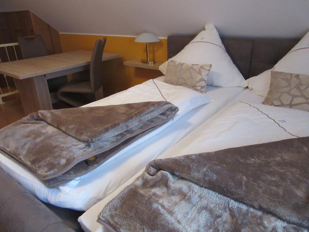 Hotel Restaurant Jonkhans Рес Экстерьер фото